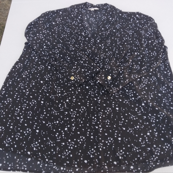 Terra sky Black & white tunic - Picture 2 of 6